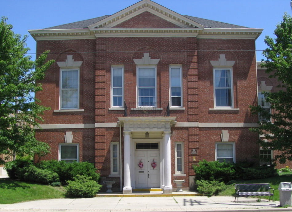 Wauwatosa Woman's Club Building